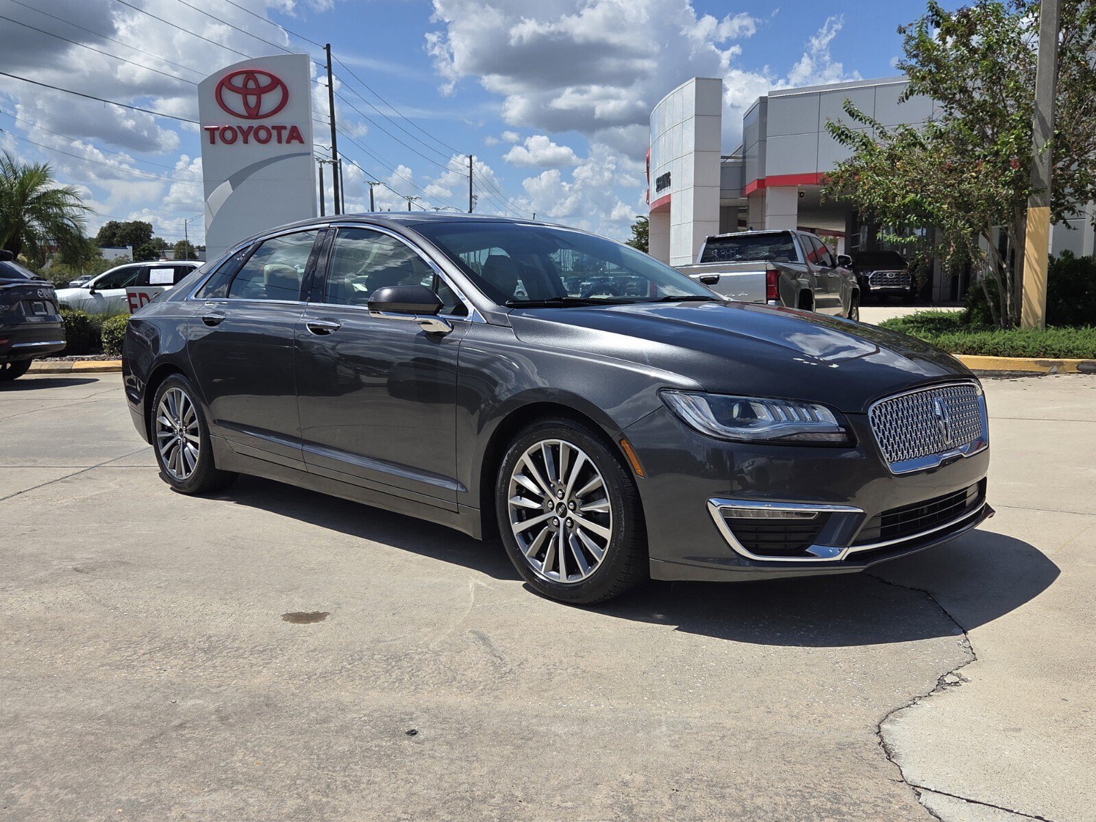 2020 Lincoln MKZ