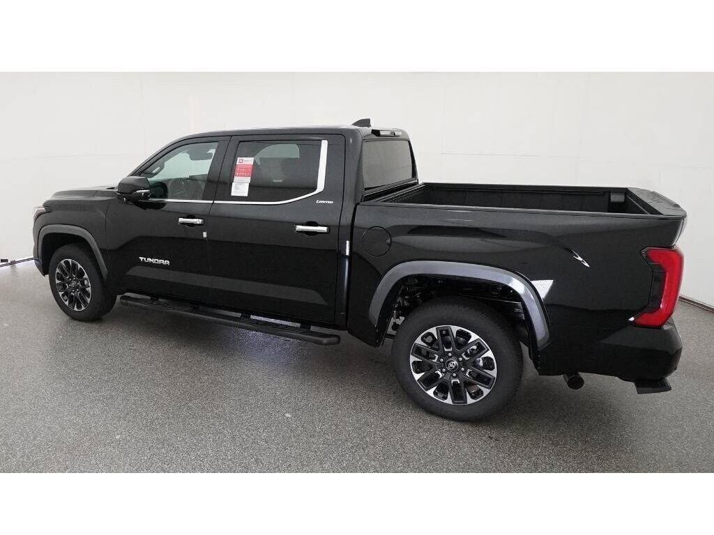 New 2026 Toyota Tundra Limited LIMITED CREWMAX 5.5