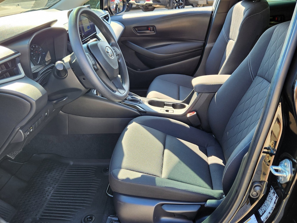 Used 2025 Toyota Corolla Hybrid LE Sedan