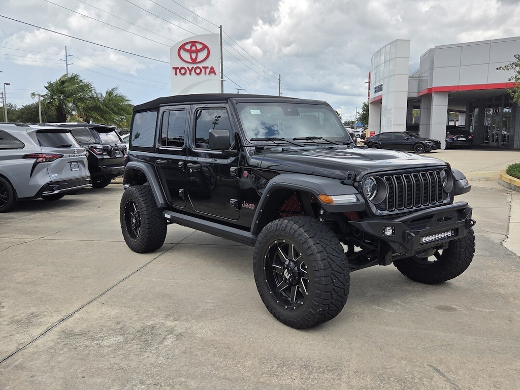 Used 2024 Jeep Wrangler Rubicon SUV