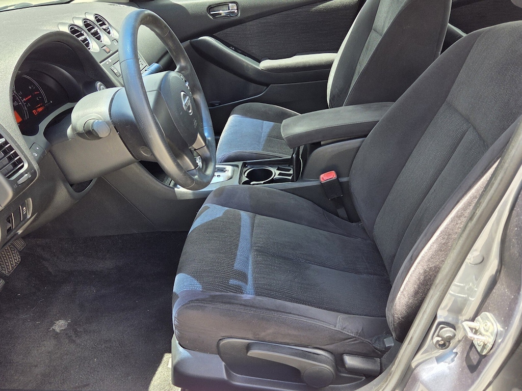 Used 2011 Nissan Altima 2.5 S Sedan