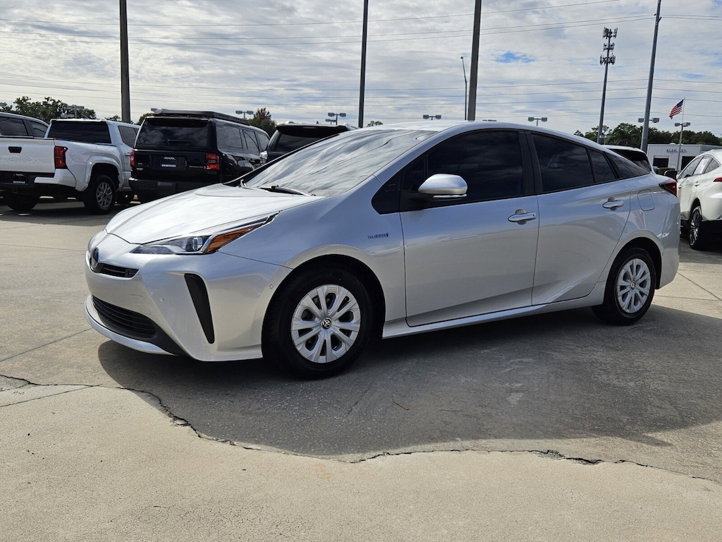 Certified 2022 Toyota Prius LE Hatchback