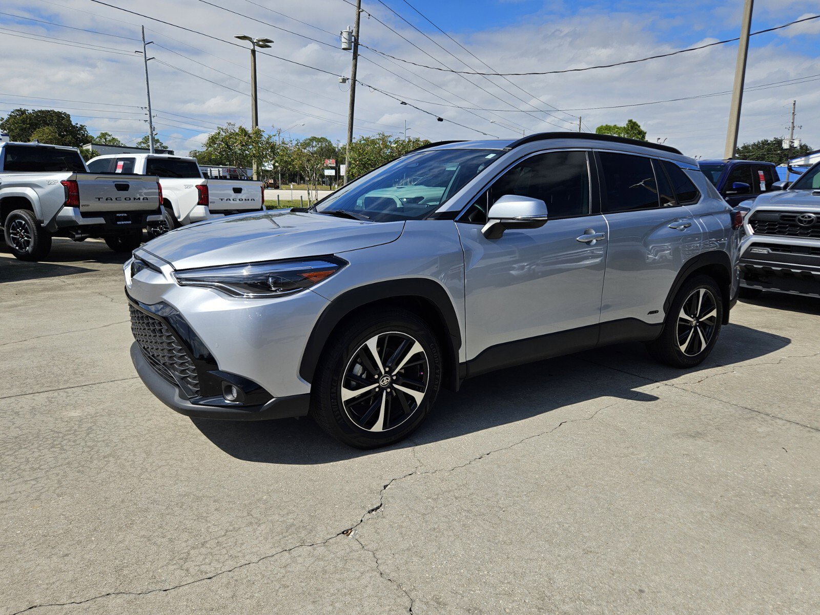 2024 Toyota Corolla Hybrid XSE photo 3