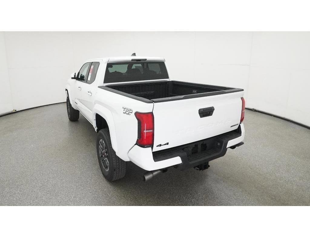 2025 Toyota Tacoma TRD Sport - Photo 6