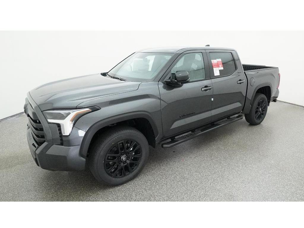 New 2026 Toyota Tundra Limited LIMITED CREWMAX 5.5