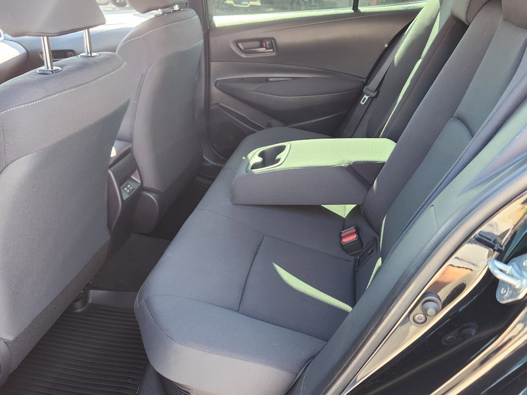 Used 2025 Toyota Corolla Hybrid LE Sedan