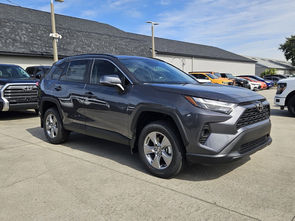 New 2025 Toyota RAV4 XLE XLE FWD SUV