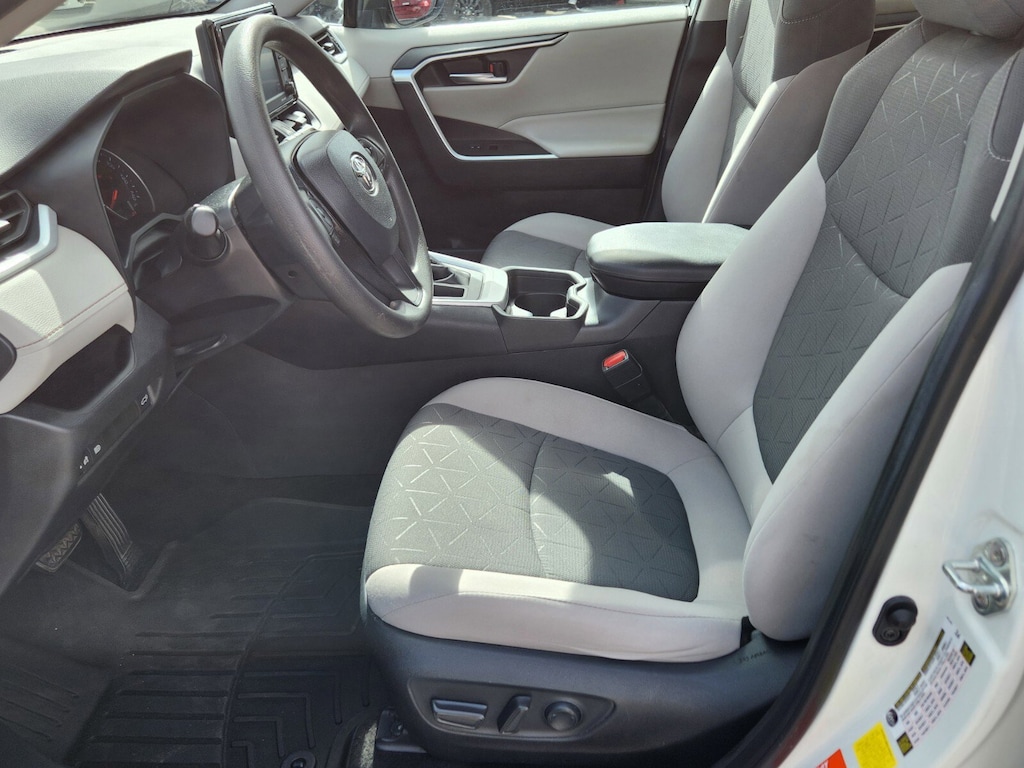 Certified 2021 Toyota RAV4 XLE SUV