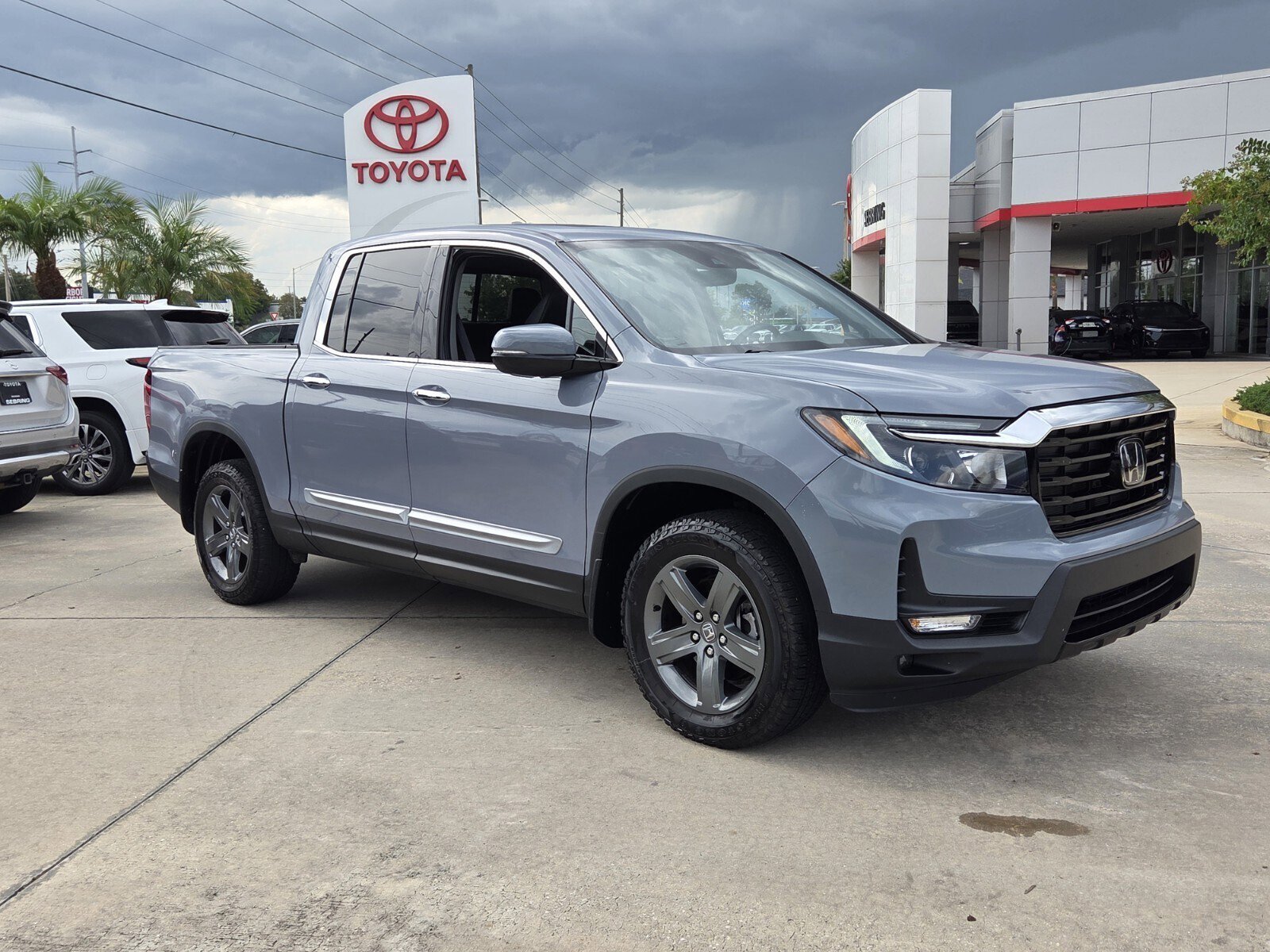 2023 Honda Ridgeline RTL-E AWD's photo