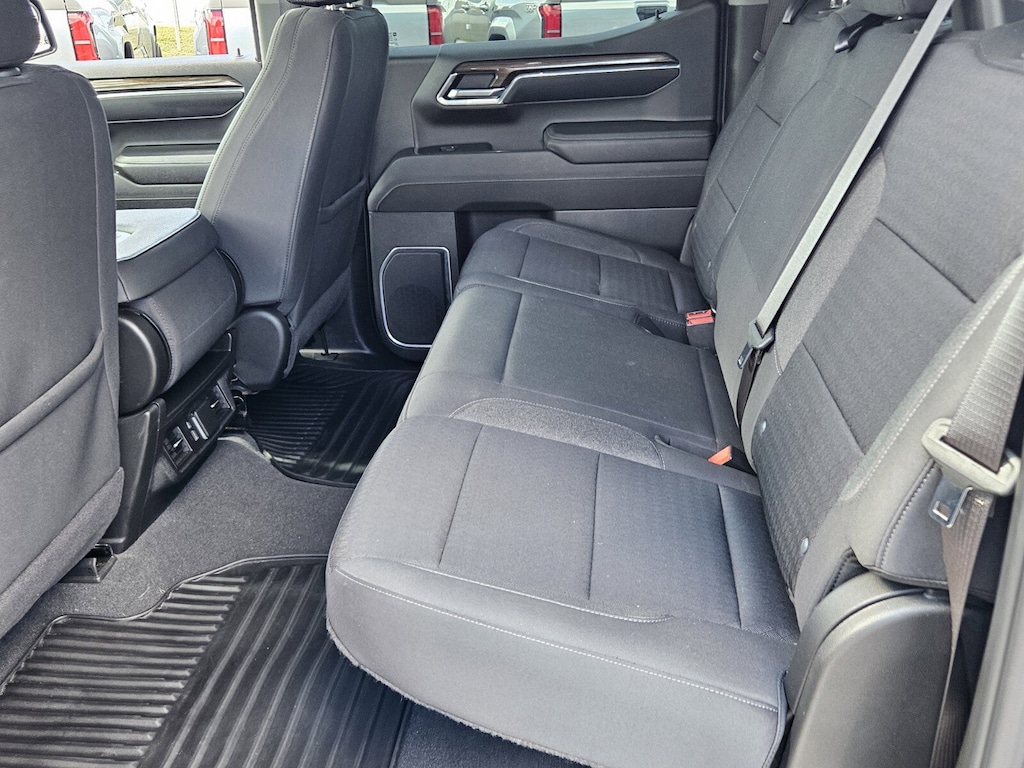 Used 2023 Chevrolet Silverado 1500 LT w/1LT Truck Crew Cab