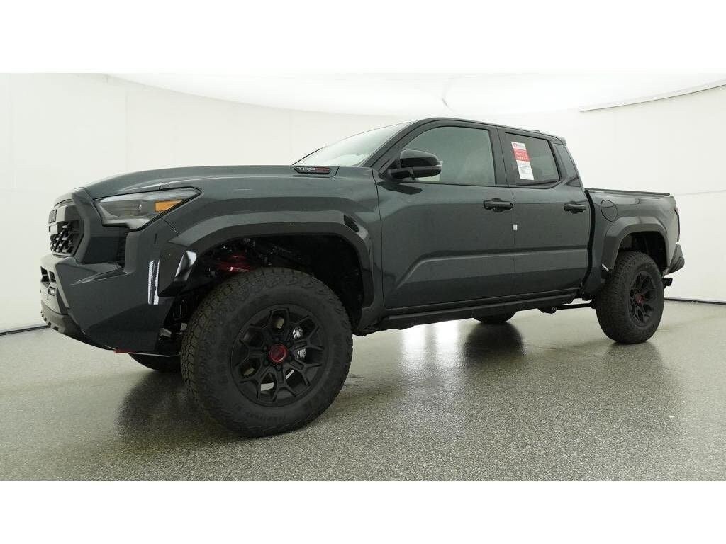 2026 Toyota Tacoma TRD Pro - Photo 17