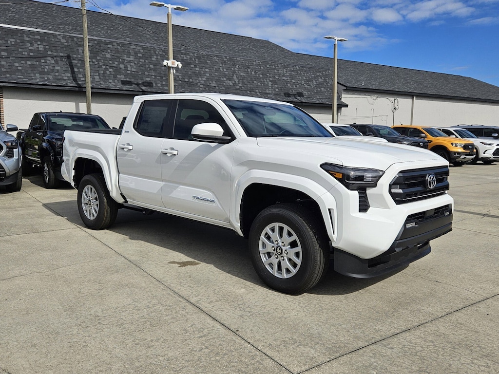 New 2025 Toyota Tacoma SR5 4X4 DOUBLE CAB