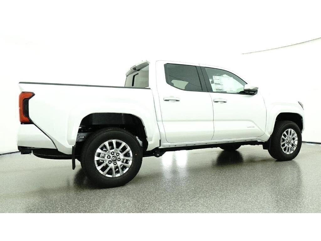 2026 Toyota Tacoma Limited - Photo 26