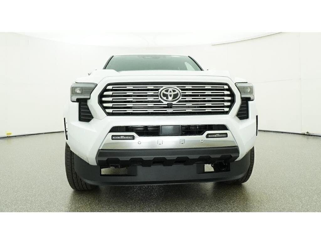 2026 Toyota Tacoma Limited - Photo 31