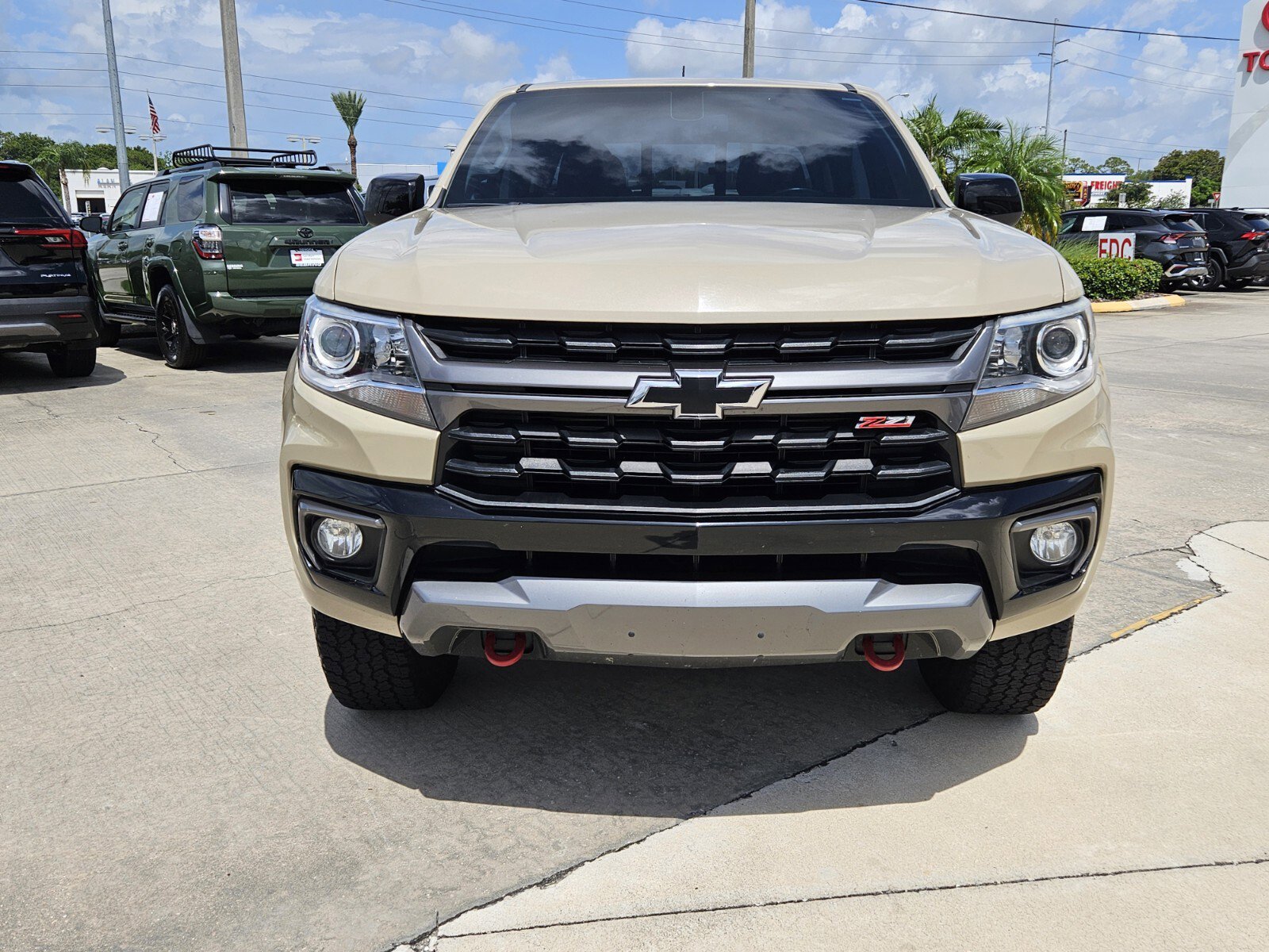 Used 2022 Chevrolet Colorado Z71 with VIN 1GCGTDENXN1120374 for sale in Sebring, FL