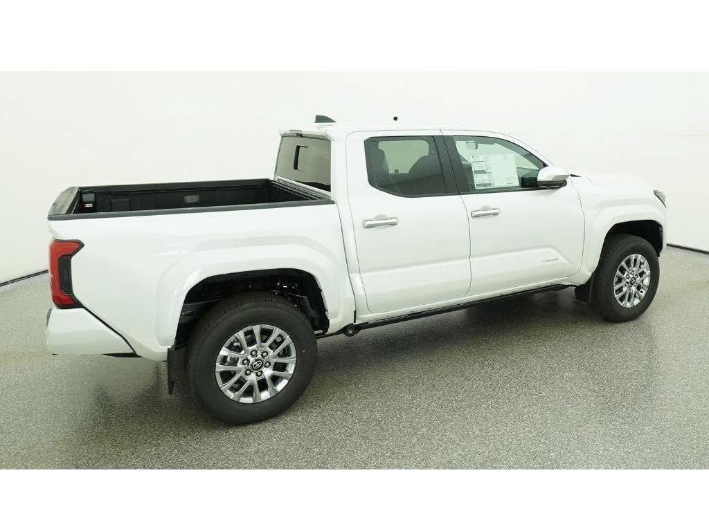2026 Toyota Tacoma Limited - Photo 10