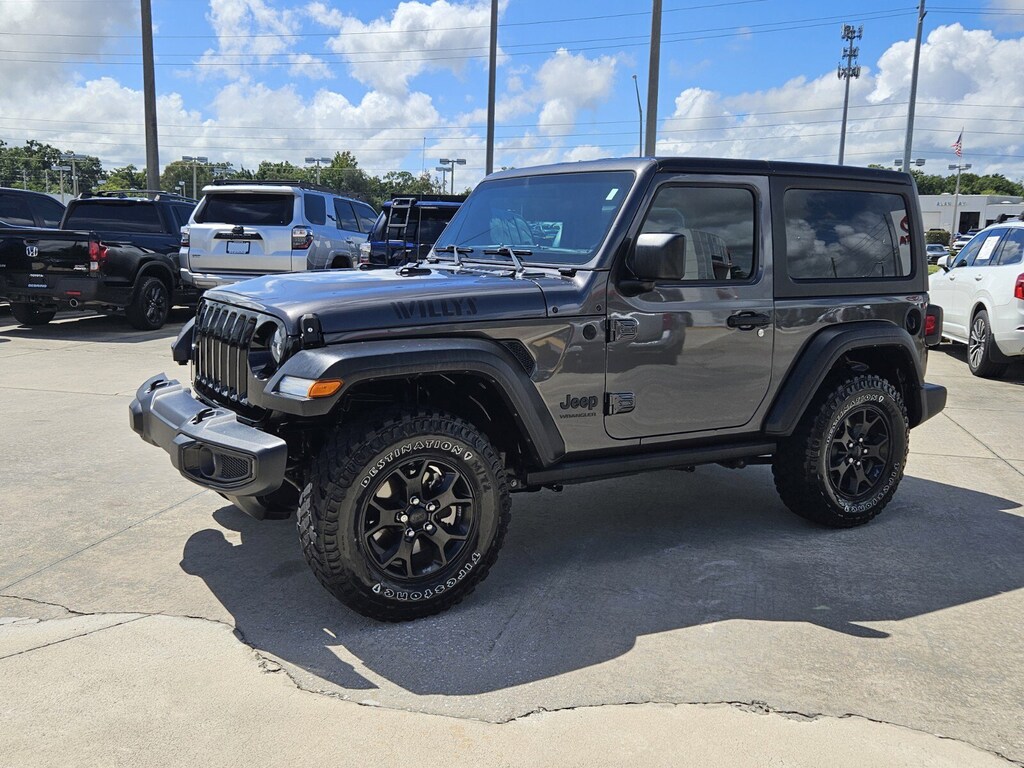 2022 Jeep Wrangler Willys photo 3