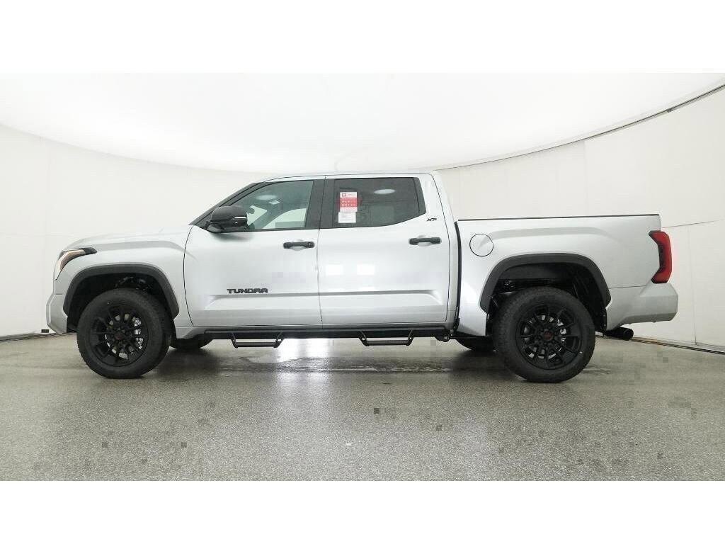 2026 Toyota Tundra SR5 - Photo 19