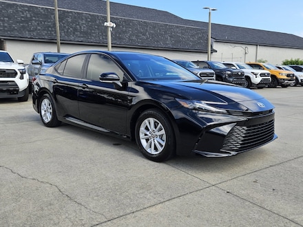 2025 Toyota Camry LE Sedan