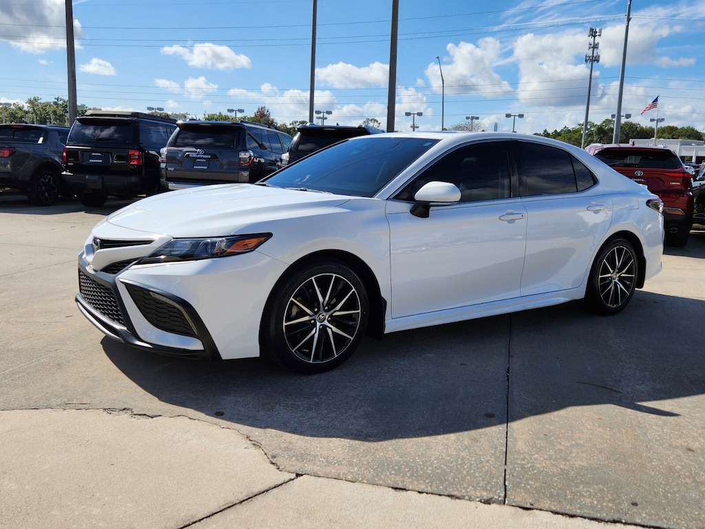 Certified 2022 Toyota Camry SE Sedan