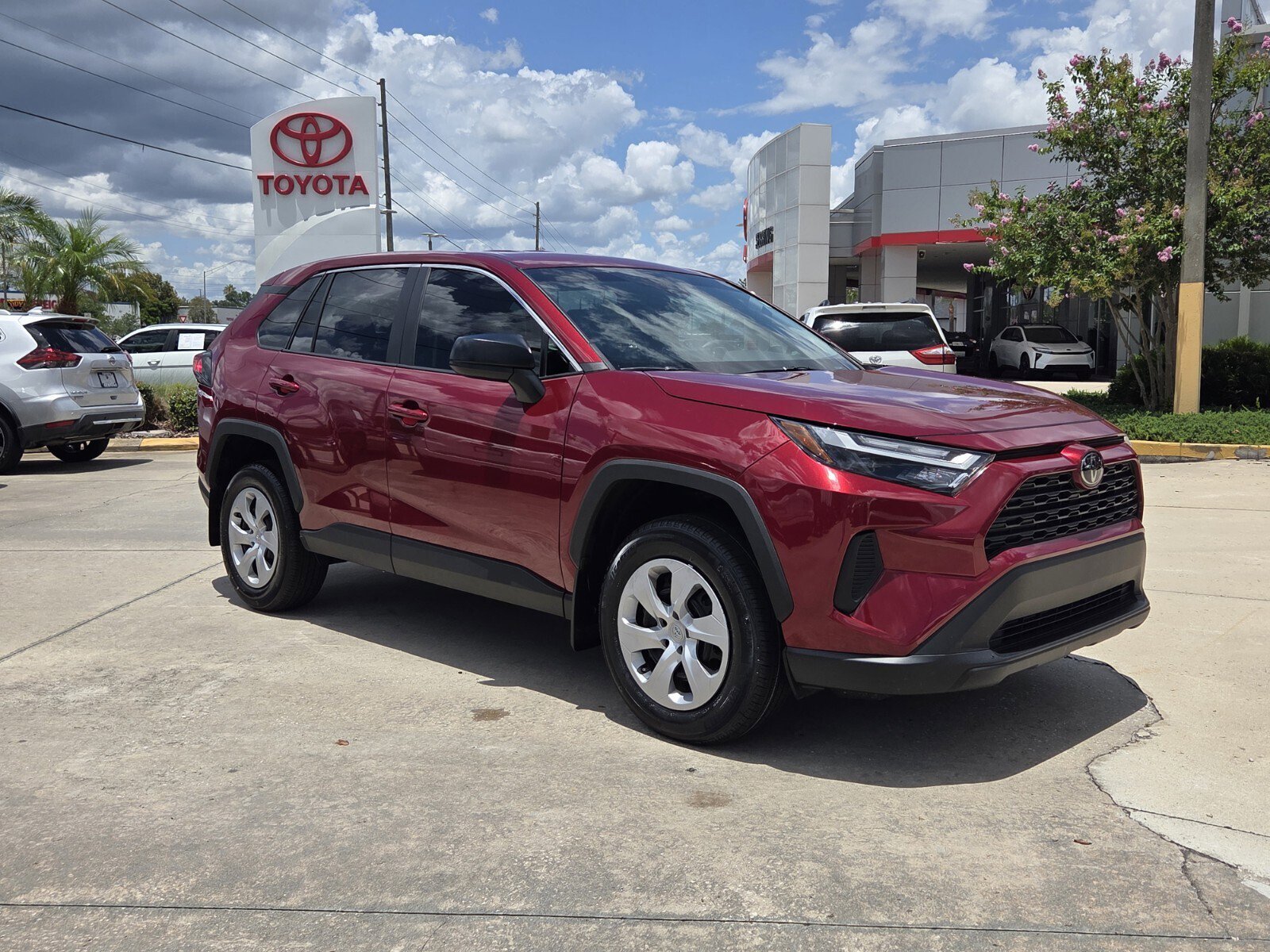 2025 Toyota RAV4 LE