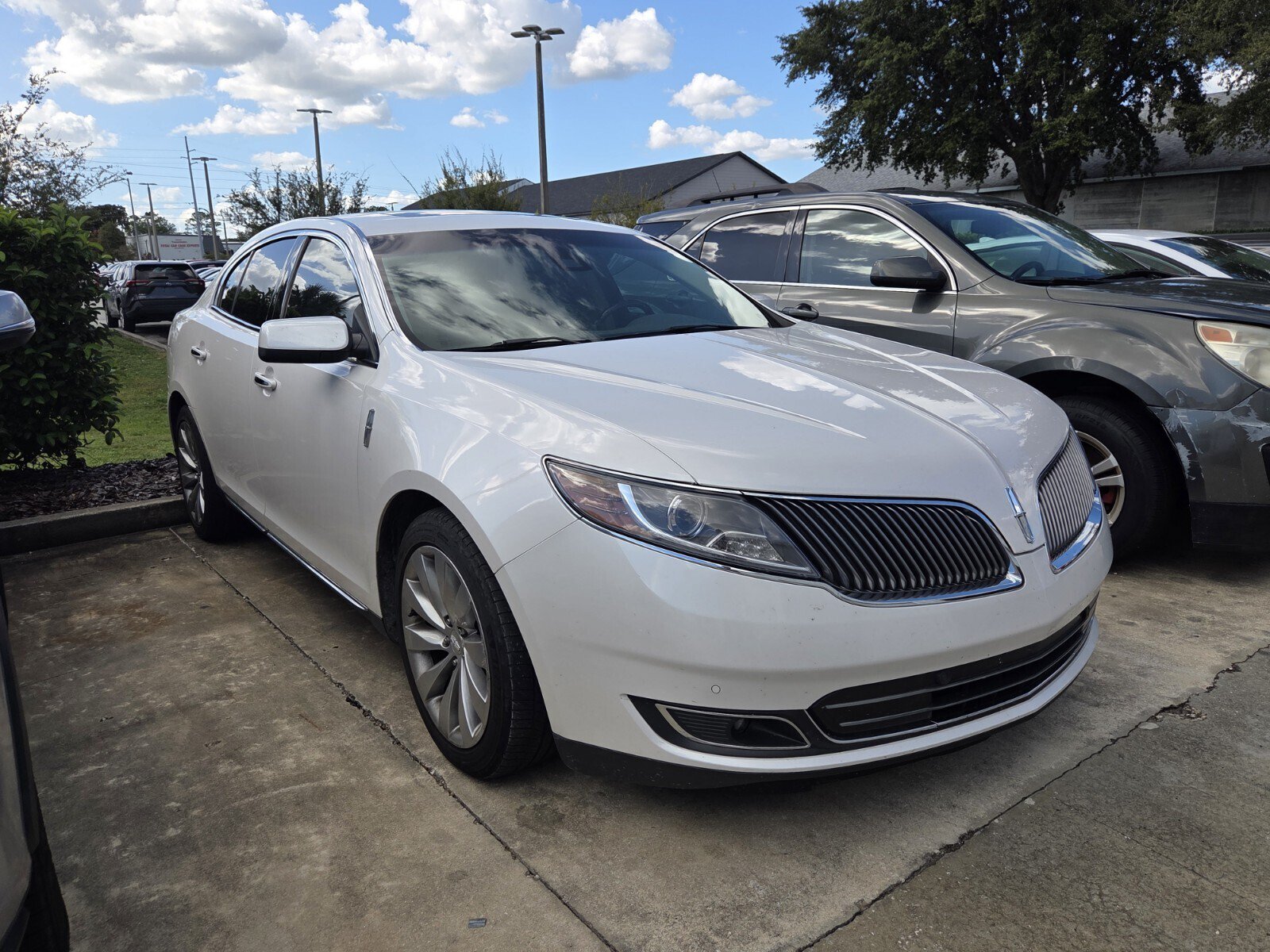 2015 Lincoln MKS