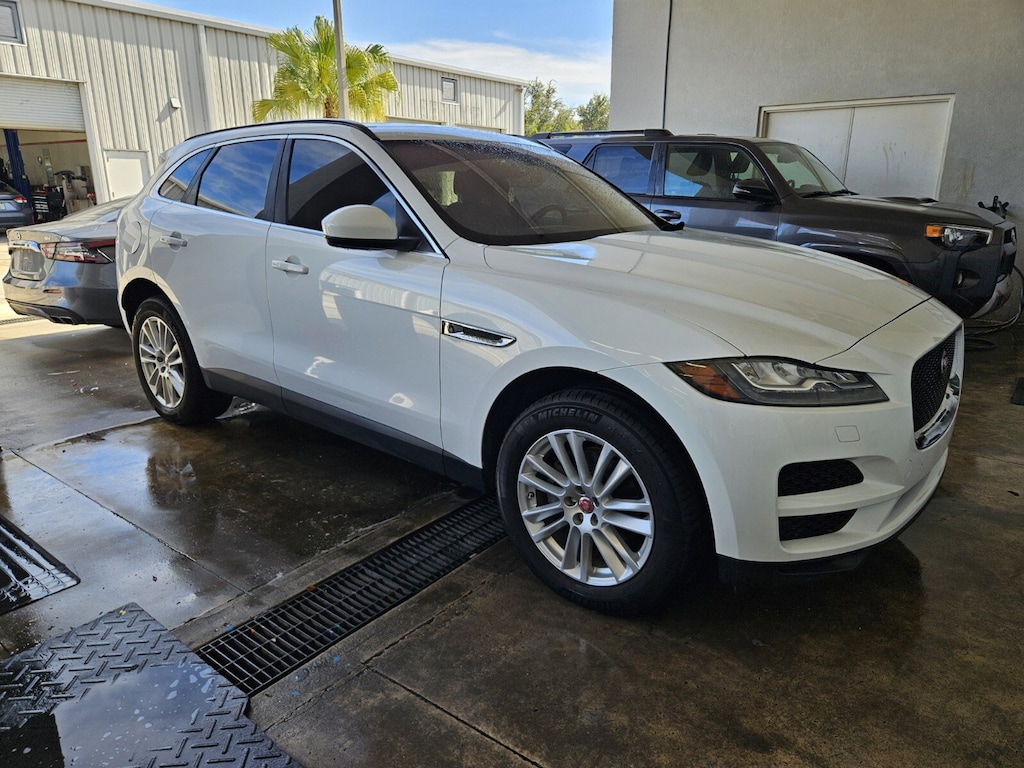 Used 2018 Jaguar F-PACE 25t Prestige SUV