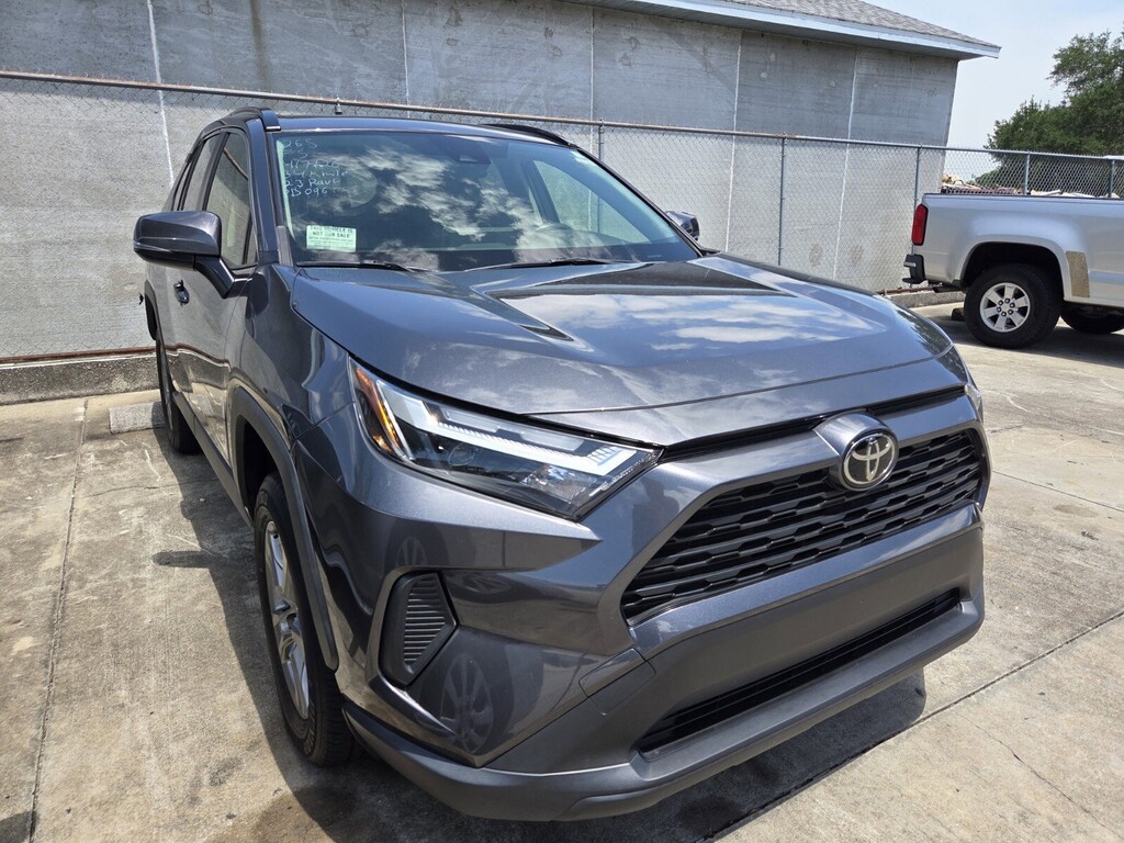 Used 2023 Toyota RAV4 XLE SUV