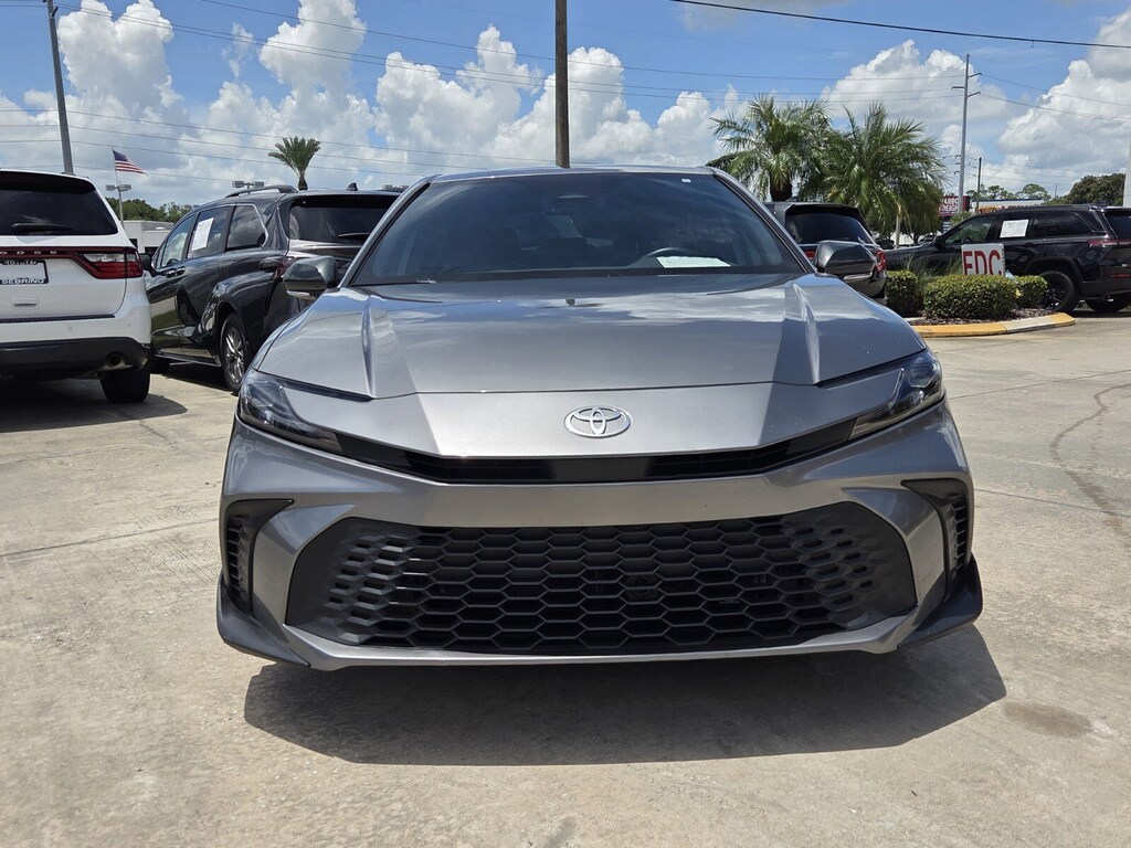 Used 2026 Toyota Camry SE Sedan