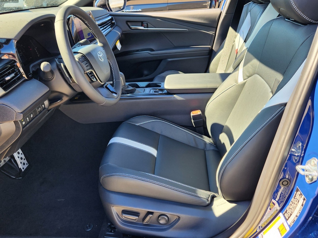 New 2026 Toyota Camry SE SE