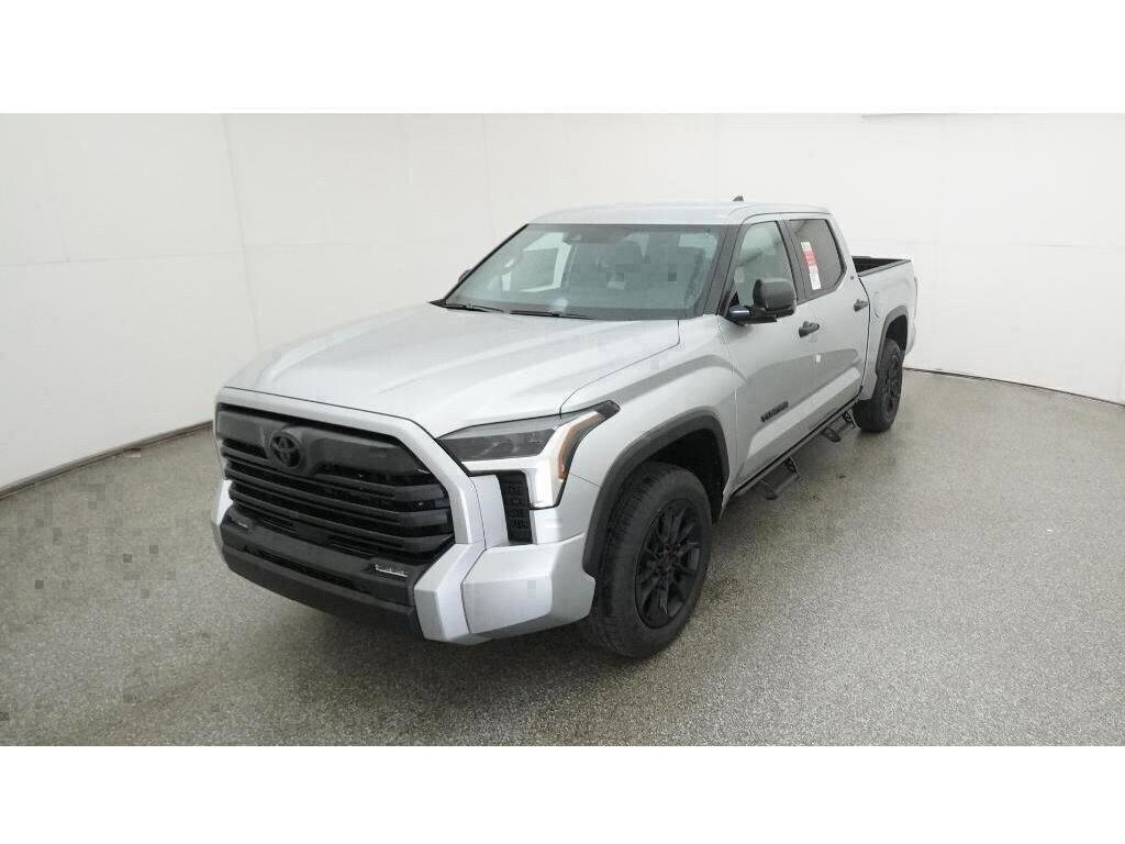 2026 Toyota Tundra SR5 - Photo 16