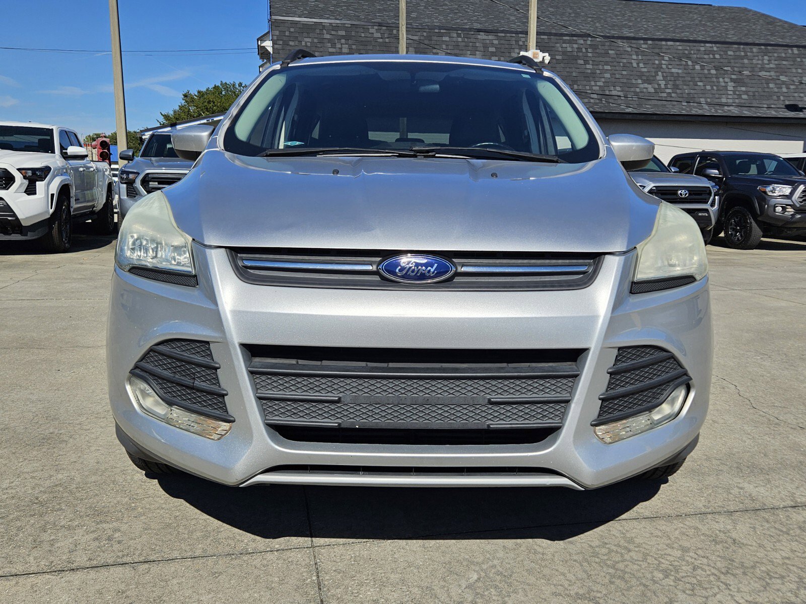 2014 Ford Escape SE photo 2