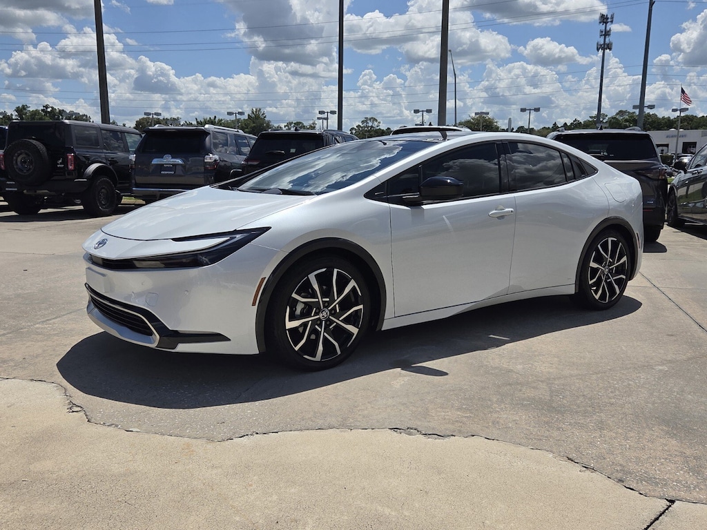 Certified 2024 Toyota Prius Prime SE Hatchback