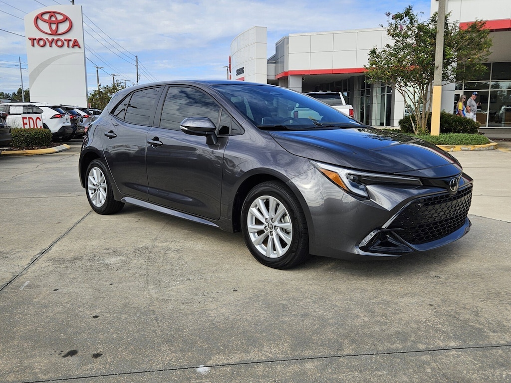 Certified 2024 Toyota Corolla Hatchback SE Hatchback