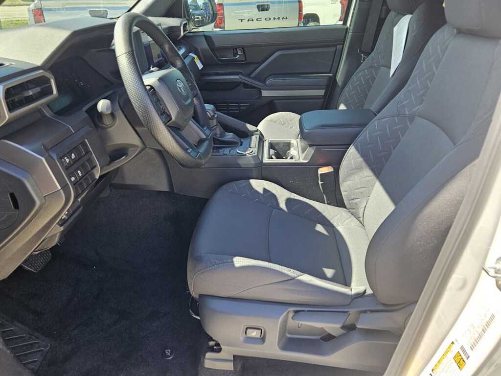 New 2025 Toyota Tacoma SR5 4X2 DOUBLE CAB