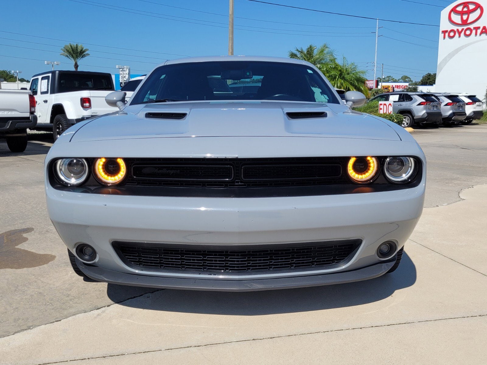 Used 2022 Dodge Challenger SXT with VIN 2C3CDZAG5NH237964 for sale in Sebring, FL