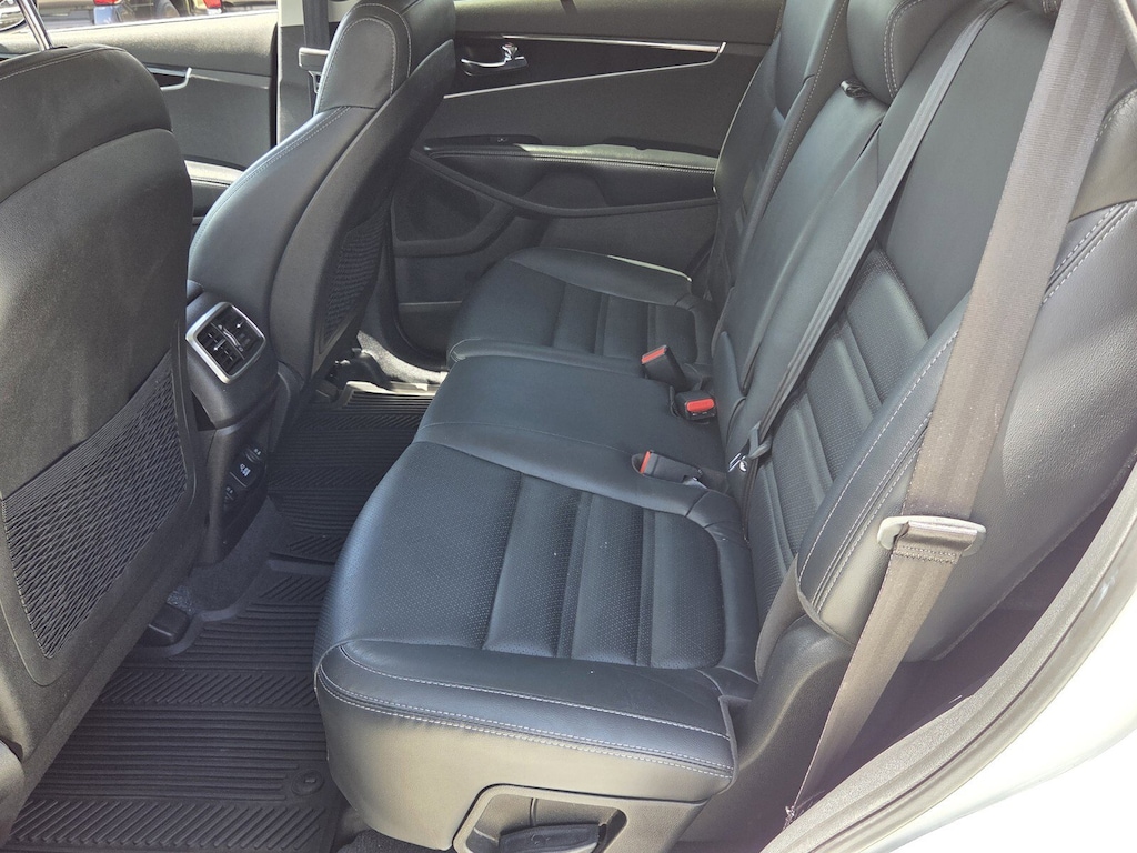 Used 2017 Kia Sorento 2.0T EX SUV