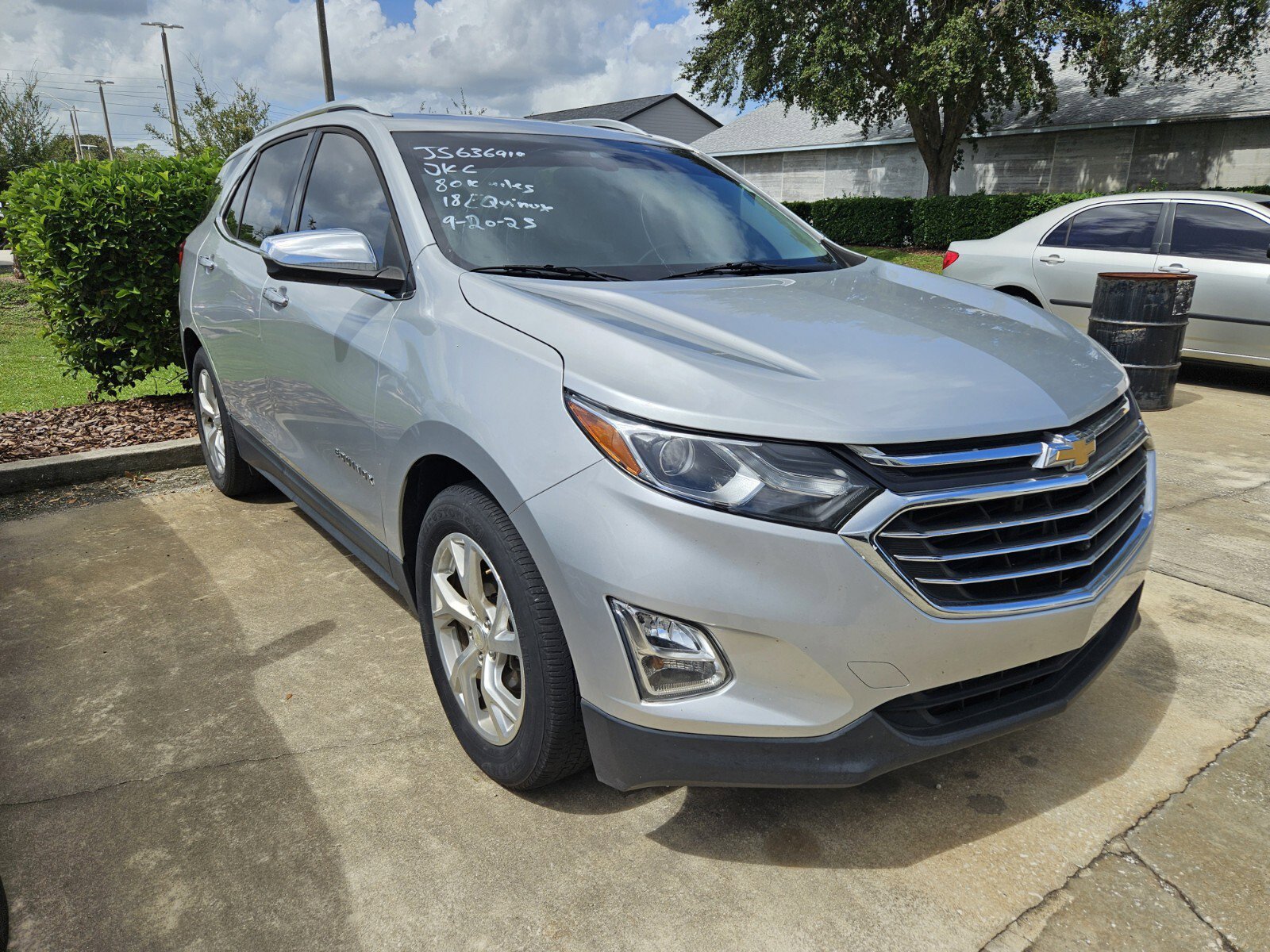 2018 Chevrolet Equinox Premier photo 2