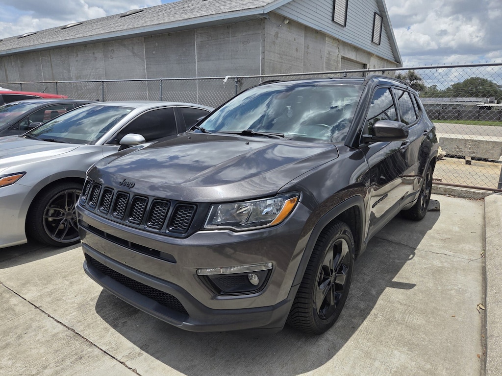 Used 2018 Jeep Compass Latitude FWD SUV