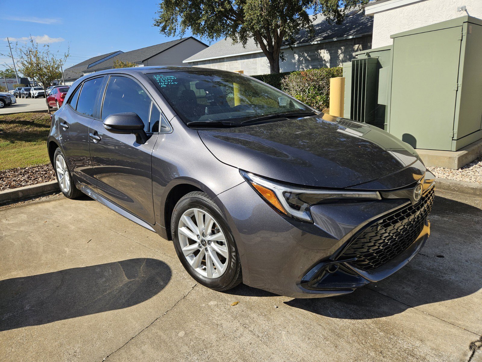 2024 Toyota Corolla SE photo 3