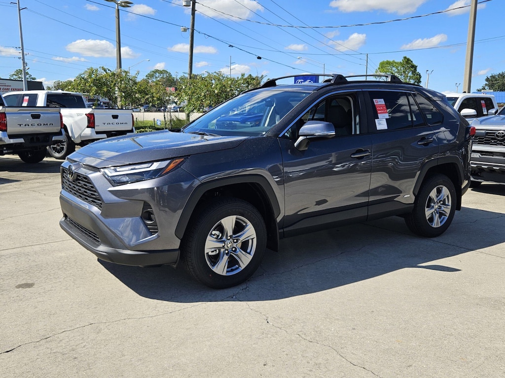 New 2025 Toyota RAV4 Hybrid XLE XLE AWD SUV