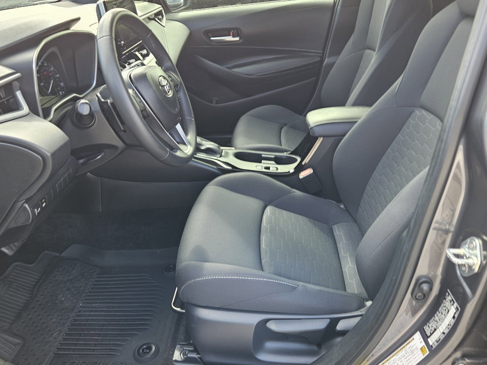2024 Toyota Corolla SE photo 4