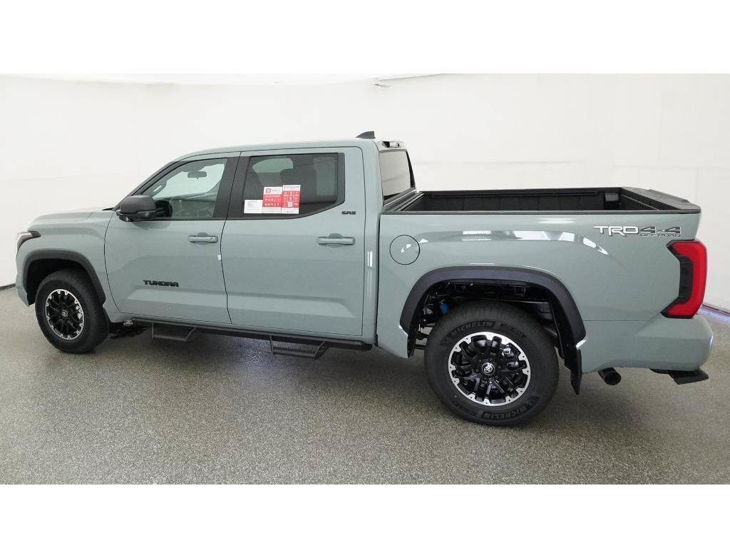 New 2026 Toyota Tundra SR5 SR5 CREWMAX 5.5