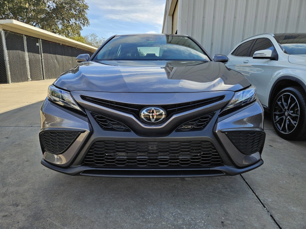 Used 2024 Toyota Camry SE Sedan