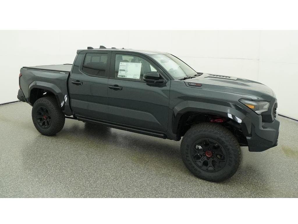 2026 Toyota Tacoma TRD Pro - Photo 12