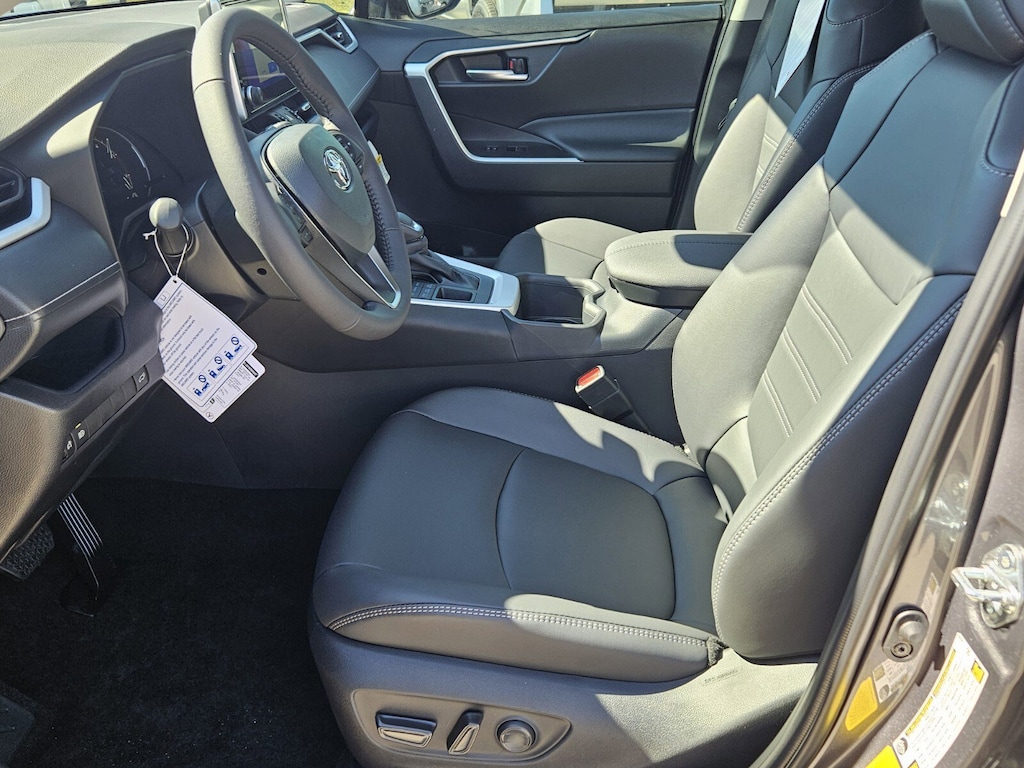 New 2025 Toyota RAV4 XLE Premium XLE PREM AWD SUV