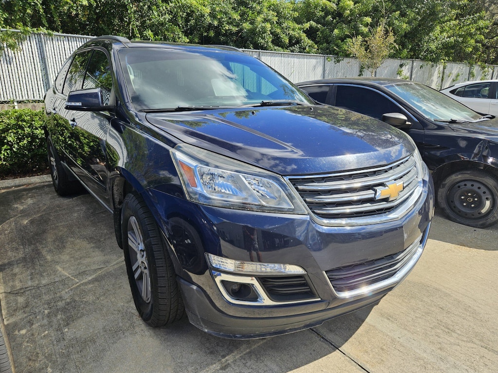 Used 2017 Chevrolet Traverse LT w/2LT SUV