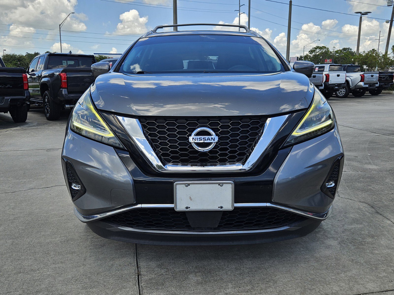 2019 Nissan Murano SL photo 2