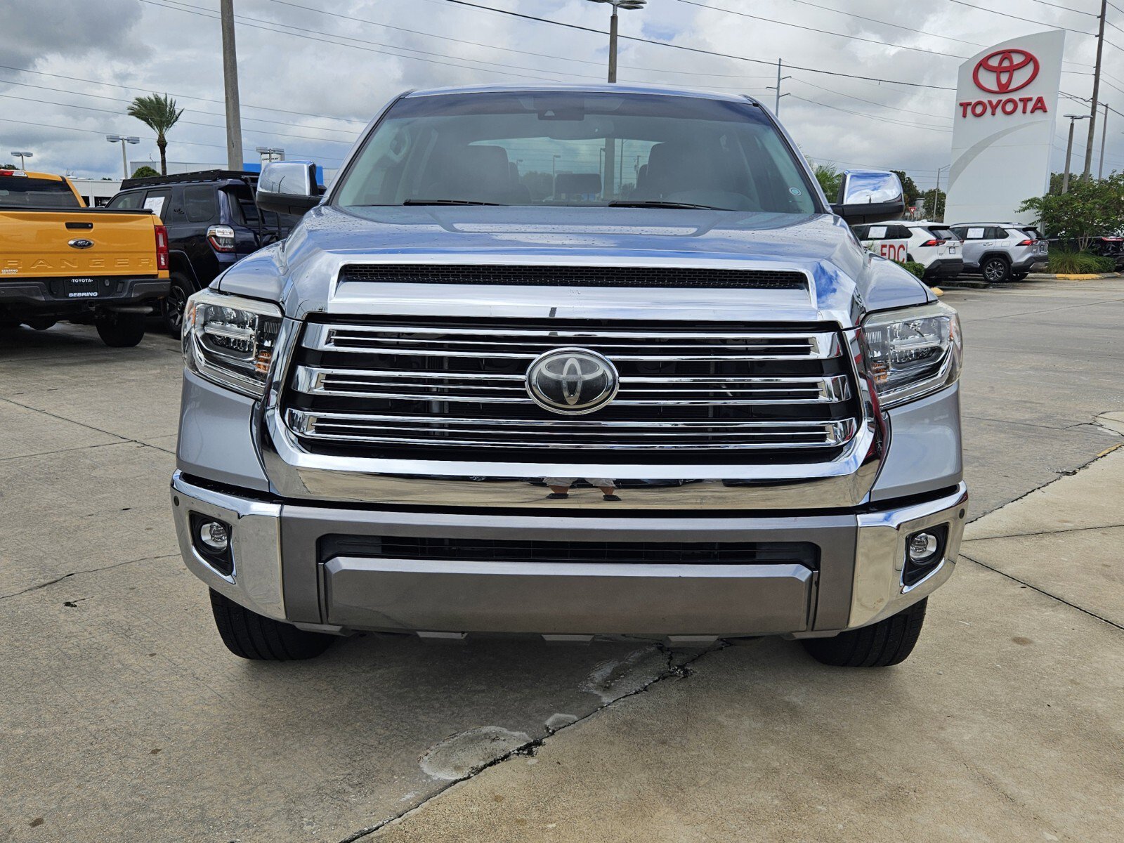 2020 Toyota Tundra 1794 Edition CrewMax photo 2