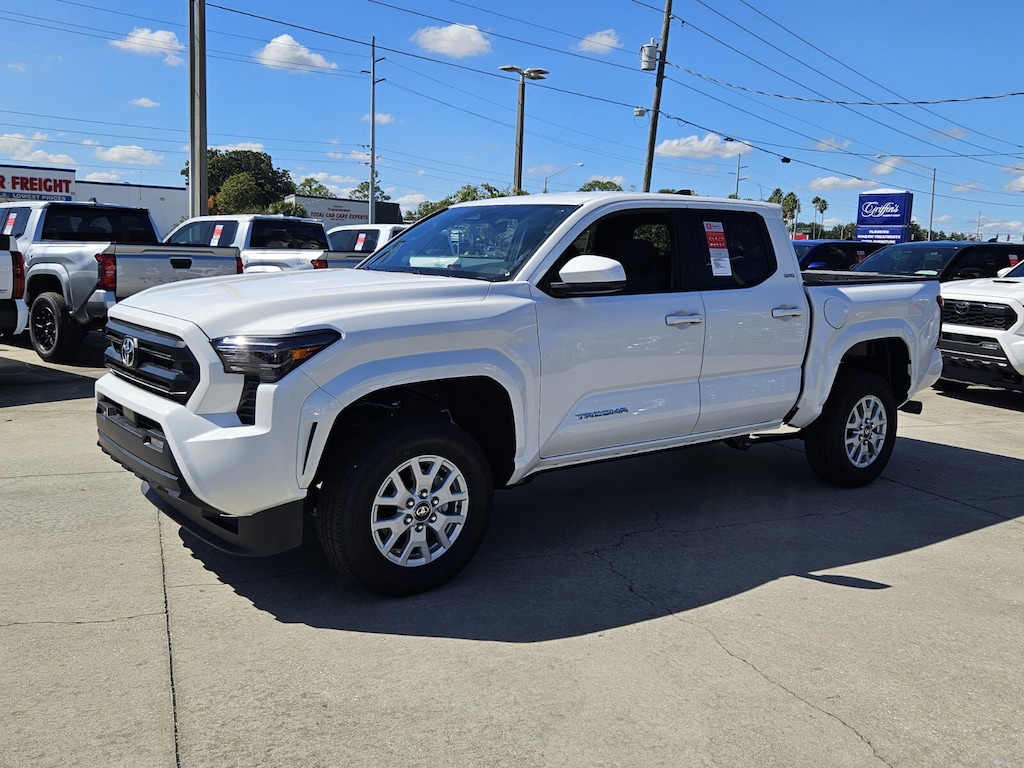 New 2025 Toyota Tacoma SR5 4X2 DOUBLE CAB